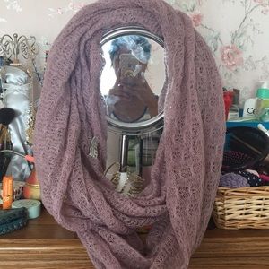 Infinity scarf